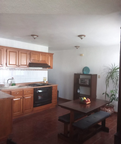Imagen 4 de 10 de Rento Casa Amueblada En Praderas Del Rock Celaya
