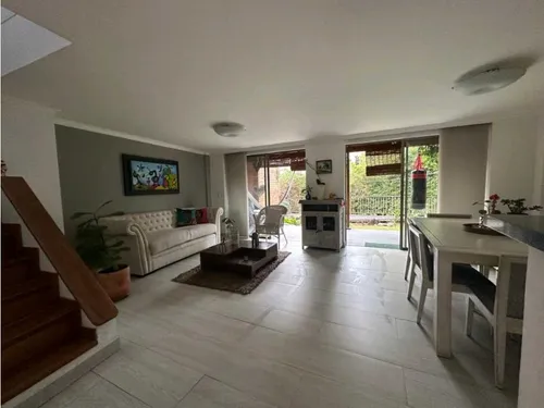 Casa Unifamiliar En Venta Envigado (t)