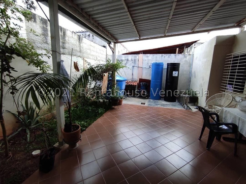 Imagen 12 de 30 de Casa En Venta En Cabudare Lara #