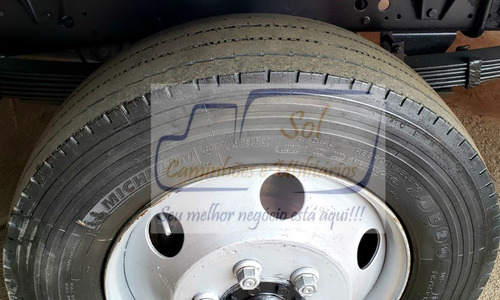 Iveco Daily 35s14 - 2009 (caminhonete)