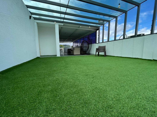 Imagen 2 de 12 de Jcs En Venta Hermosa Casa En Pirineos