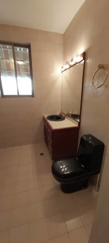 Imagen 11 de 24 de Se Vende Casa 420m2 4h+1s / 4b+1s / 4p Colinas De Santa Monica