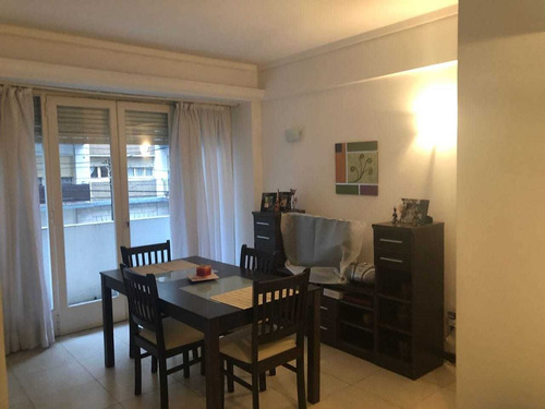 Hermoso Departamento De 2 Ambientes Muy Centrico Impecable! Venta Inmediata!!! F: 7520