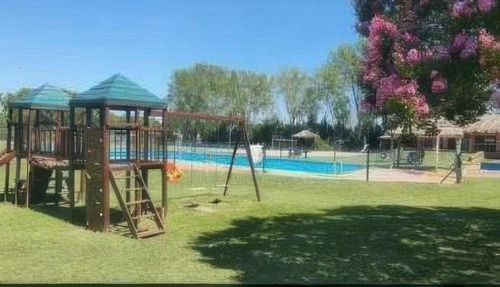 Casa En Venta - 3 Dormitorios 1 Baño - 120mts2 - Belén De Escobar