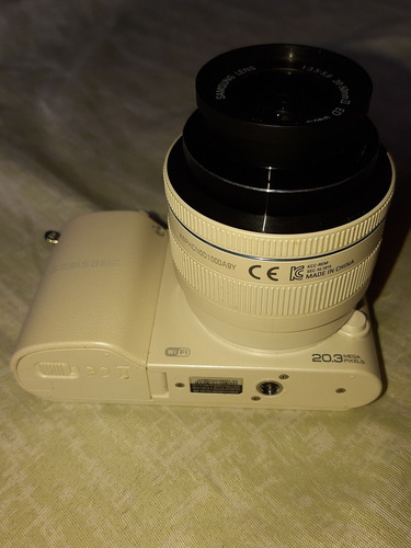 Smart-câmera Digital Samsung Nx1000 20.3mp Wi-fi Fullhd