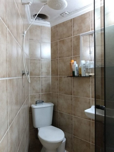 Casa À Venda Na Rua Engenheiro Wilson Houck, Jardim Da Glória, Taboão Da Serra - Sp - Liv-10676