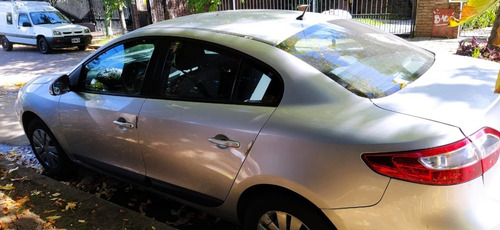 Renault Fluence 1.6 Confort Plus C/gnc 65 Litros.