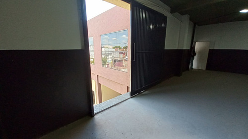 Imagen 13 de 30 de Venta Galpon Deposito San Martin Financia. El Precio Es Insuperable Para El Mercado. Inmobiliaria Seguridad Y Profesionalidad.