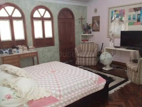 Imagen 17 de 30 de Casa En Venta Zona Este , Barquisimeto, Amplia, Moderna, Conjunto Cerrado. Contacto 0424-5620928 Flex 22-9792 Z10