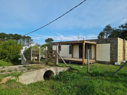 Imagen 21 de 23 de Vende 3 Casas En Un Padrón De 450 M2 - 100 Mts. De La Playa