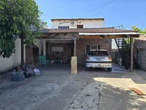 Comprar Casa 3 Ambientes En Pb + Dpto 3 Ambientes En Pa, En José C. Paz, Sobre Piñero, A 400 Mts De Av. Hector Arregui, A 600 Mts De La Facultad De Medicina, A 800 Mts De Ruta 8 Y A 5 Min De 197