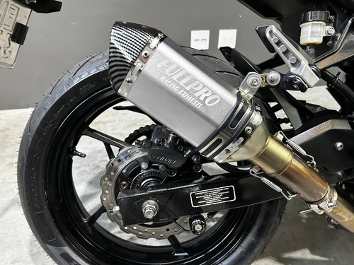 Kawasaki Z400 2020 - Moto Conservada - Pneus Novos - Acess.