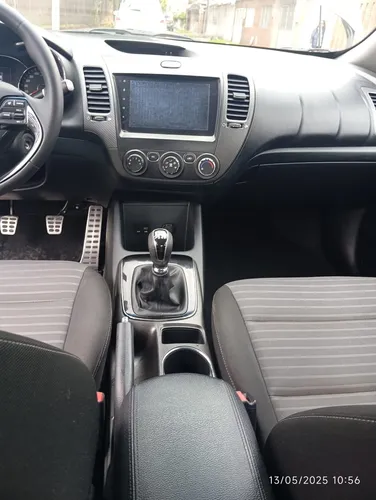 Kia Cerato Pro Sx 2nd Generacion 1.6cc Mt Aa