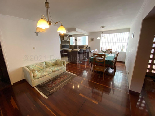 Imagen 15 de 23 de Casa En Venta En Santa Sofia Calle Cerrada Mls# 21-17668