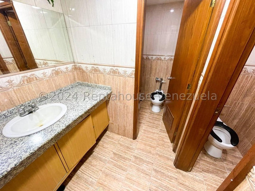 Local Comercial En Venta Los Palos Grandes Mls #24-24753 Bm