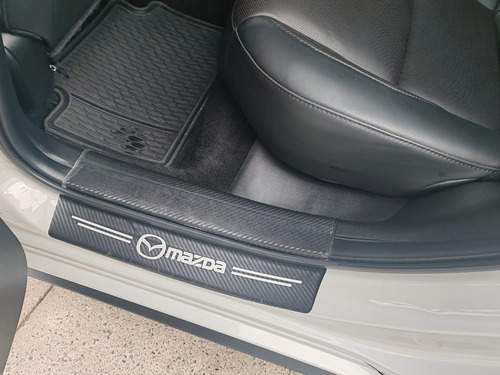 Mazda Mazda 3 2.5T Signature Sedan At
