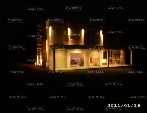 Muy Buena Casa En Venta En Punta Piedras, Manantiales.- Ref: 25371