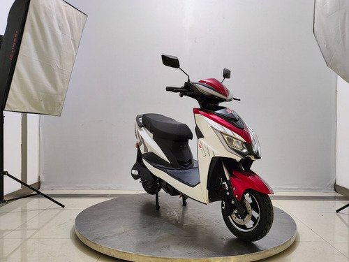 Scooter Moto Tipo Vespa Eléctrica Zl3