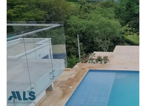 Vive Tranquilo Y Rodeado De Verde.(mls#243726)