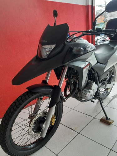 Xre 300 2015 Branca Com 18995 Kms Super Conservada