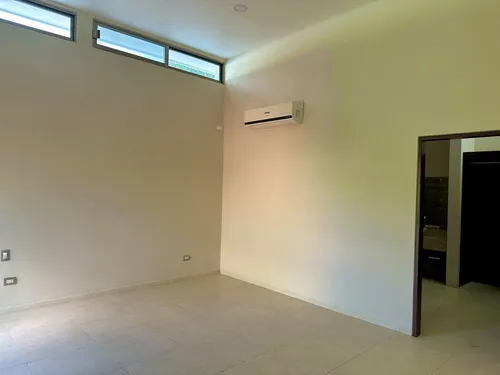 Residencia En Venta En Benito Juarez Norte Con Area De Fiestas Bar