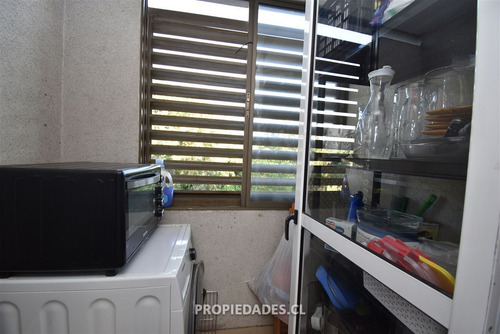 Departamento En Venta De 2 Dorm. En Las Condes