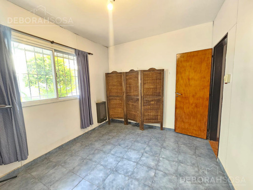 Venta Casa 6 Ambientes Con Patio, Quincho Y Cochera - Villa Ballester