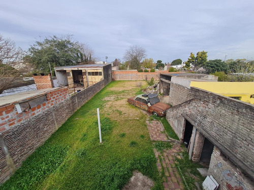 Imagen 3 de 10 de Casa De 2 Dormitorios En La Plata Calle 42 E/ 148 Y 149 - Dacal Bienes Raíces