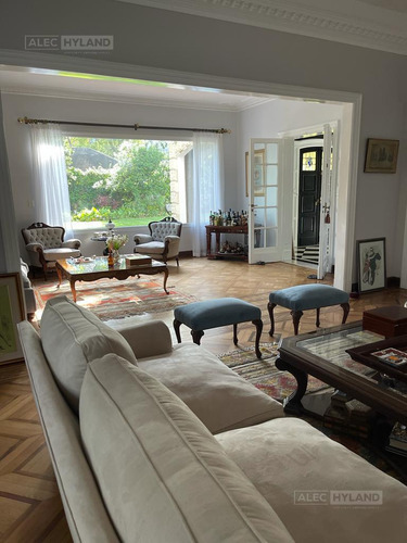 Excelente Chalet Inglés, En Alquiler Y Venta En Martínez, Vías A Libert