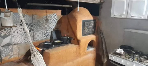 Chácara Com Casa De 2 Quartos E 2 Banheiros