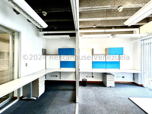 Oficina Alquiler Campo Alegre. Caracas. Ar. Mls # 24-20210