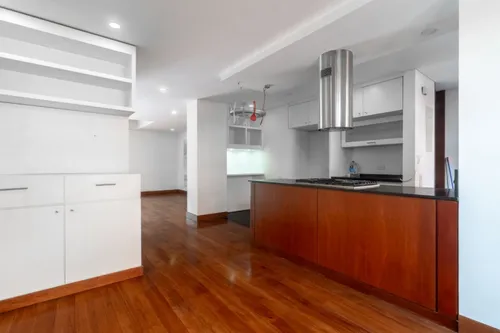 Apartamento En Venta En Los Rosales. Cod V15140