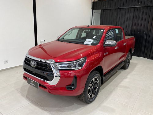 Toyota Hilux 2.8 SRX 4X4 CD 16V