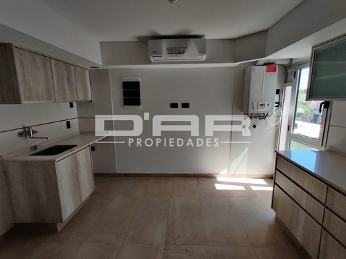 Imagen 4 de 14 de Departamento 4 Ambientes - Larrazabal 600