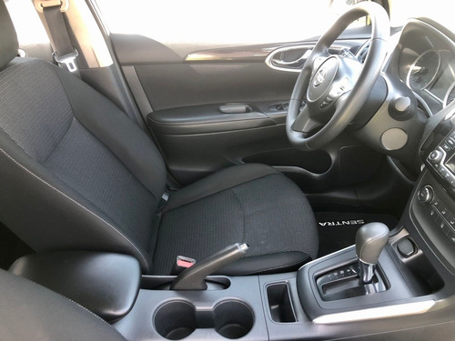 Imagen 10 de 15 de Nissan Sentra Advance Automático 2019