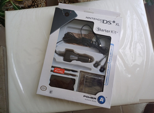 Nintendo Dsi Xl Starter Kit C/ Caneta Stylus, Case, Fone Etc