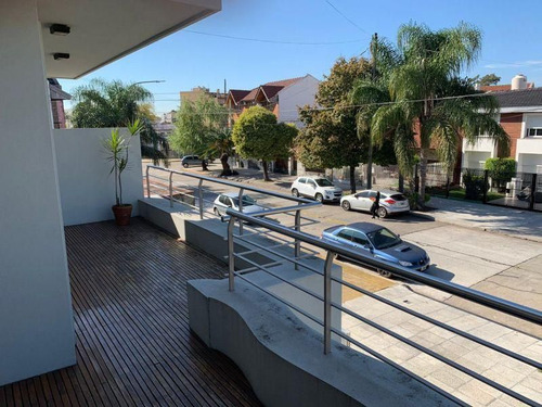 Casa En Venta En Mataderos