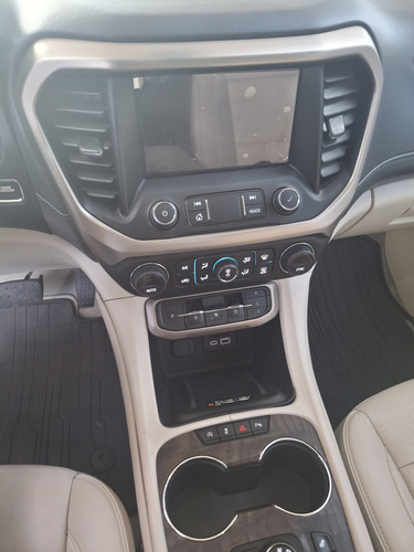 GMC Acadia 3.6 V6 Denali Awd