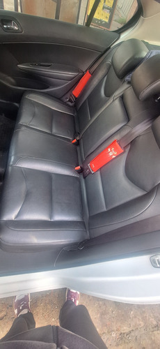 Peugeot 408 2.0 Allure Plus 143cv Tiptronic