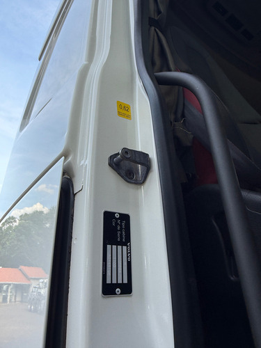 Volvo Fh 540 6x4 2017 Globetrotter Redutor Overdrive