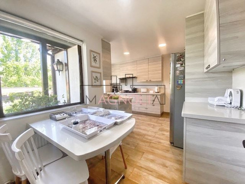 Linda Casa En Venta Estilo Ingles En Condominio