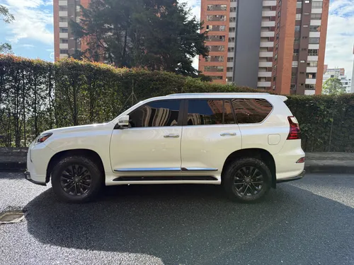 Lexus GX Gx 460 Versión Árabe Blindaje 2+