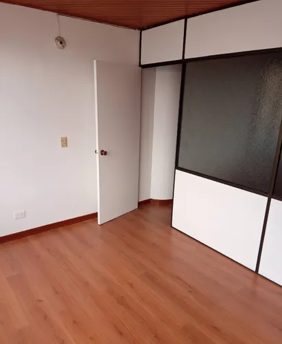Apartaestudio 29 Mts, Excelente Ubicación, Chapinero Lourdes