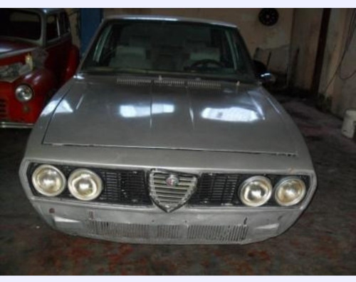 Imagem 1 de 3 de Alfa Romeo 2300 Alfa Sucata 2300 2300