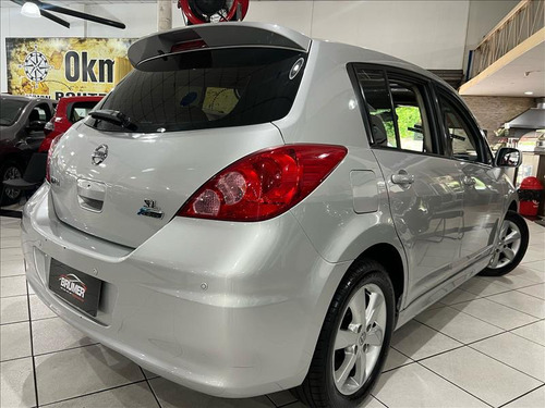 Nissan Tiida Tiida Sl1.8 Flex Aut.