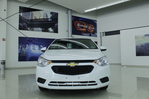 Imagen 2 de 14 de Chevrolet Aveo 2022 1.5 Ls At