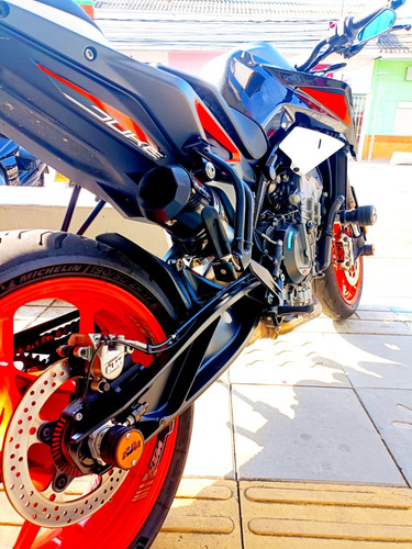 Moto Ktm Duke 790