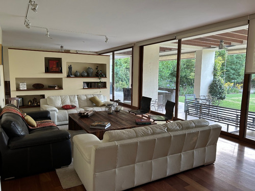 Casa En Arriendo 5d Hacienda De Chicureo Con Opción D Compra