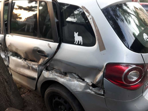 Volkswagen Suran 1.6 Cinco Puertas Nafta