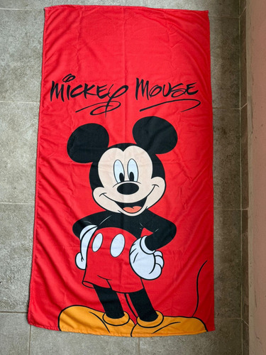 Toalla Mickey Mouse De Microfibra - Secado Rápido Rojo